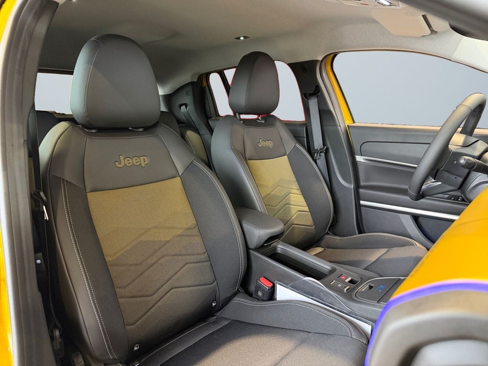 Jeep Avenger 54 Summit 5d