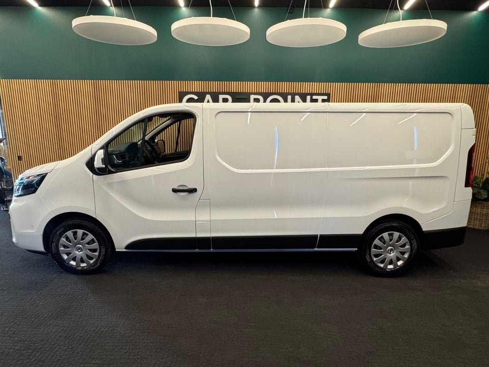 Nissan Primastar 2,0 dCi 170 L2H1 Tekna DCT Van