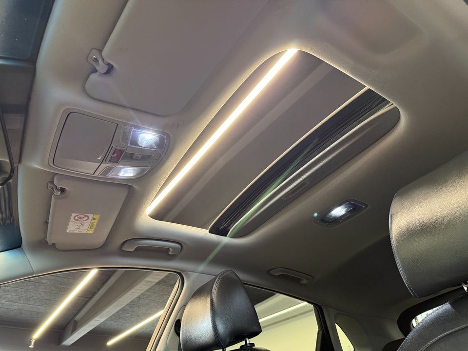 Hyundai Kona 64 EV Advanced 5d
