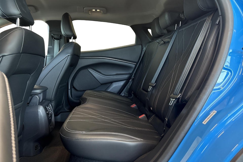 Ford Mustang Mach-E 70 Standard Range 5d