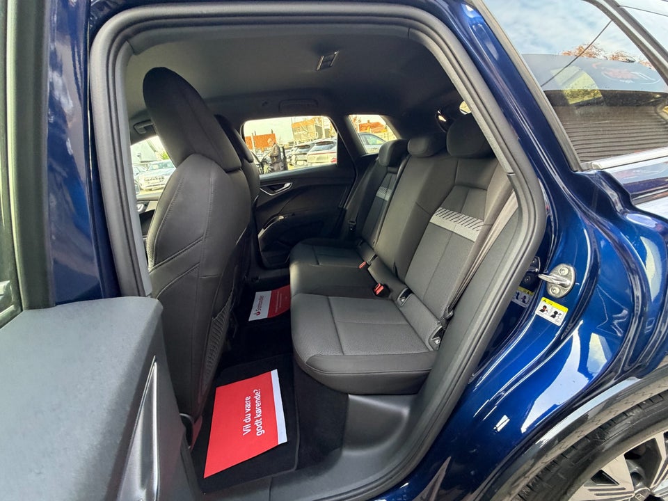 Audi Q4 e-tron 40 Advanced 5d