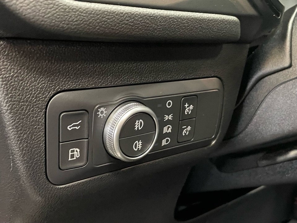 Ford Kuga 2,5 PHEV ST-Line X CVT 5d