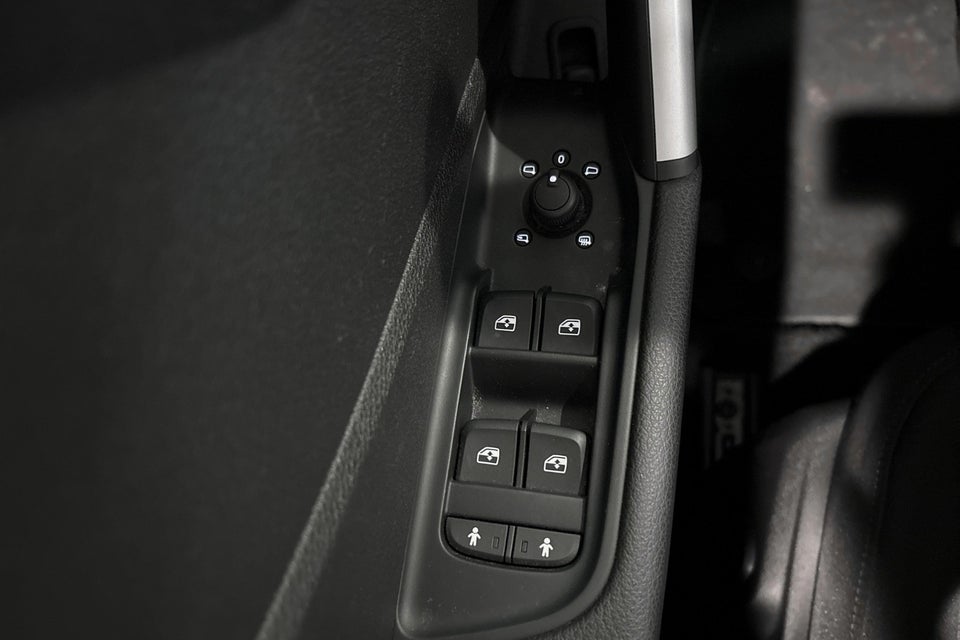 Audi Q2 35 TFSi Prestige S-tr. 5d