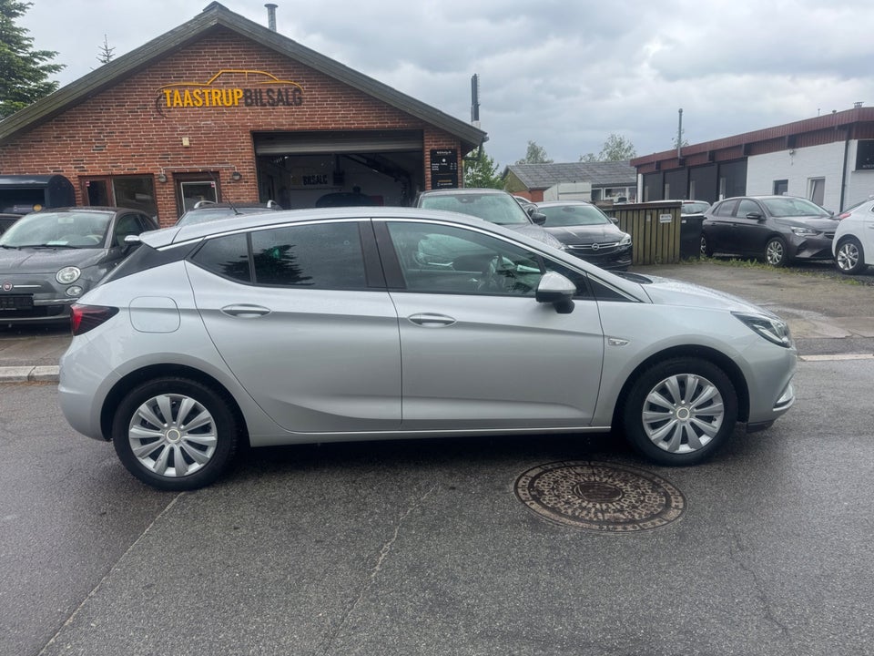 Opel Astra 1,0 T 105 Enjoy 5d