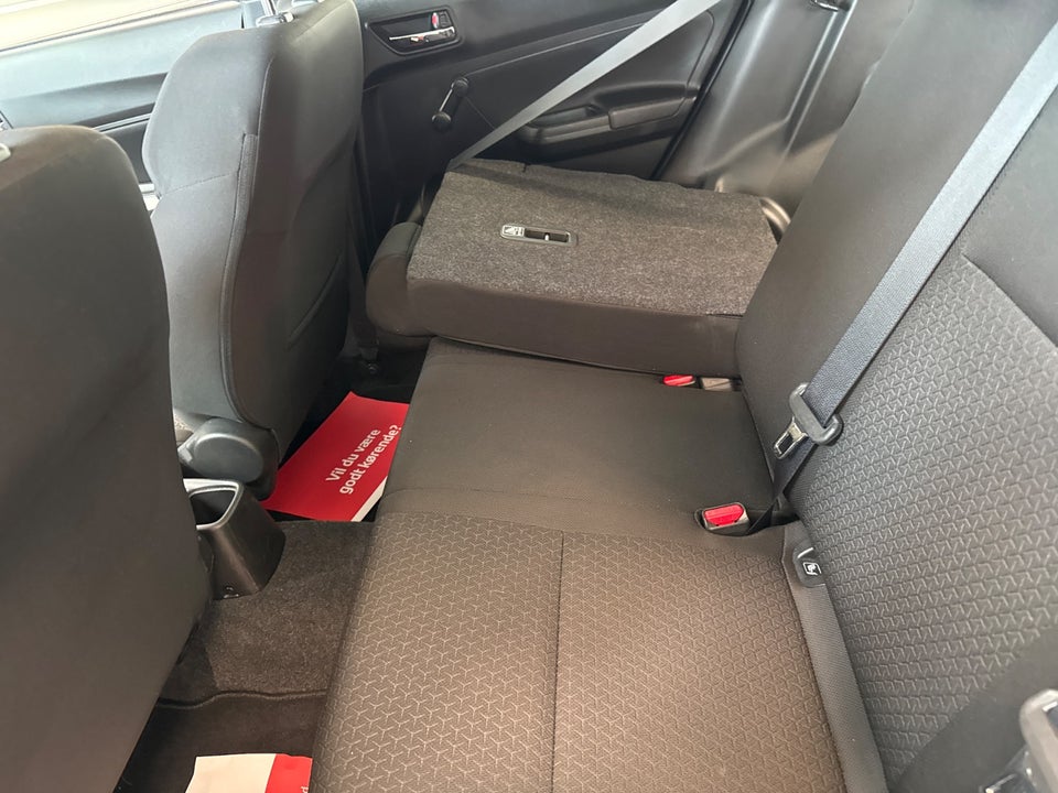 Suzuki Swift 1,2 Dualjet mHybrid Action 5d