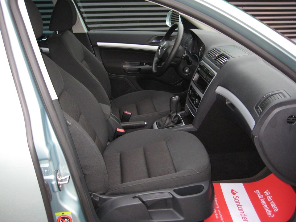 Skoda Octavia 1,2 TSi 105 Ambiente Combi 5d