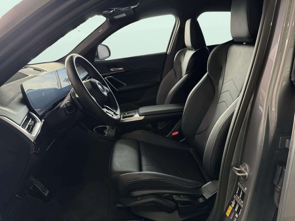 BMW iX2 eDrive20 M-Sport 5d