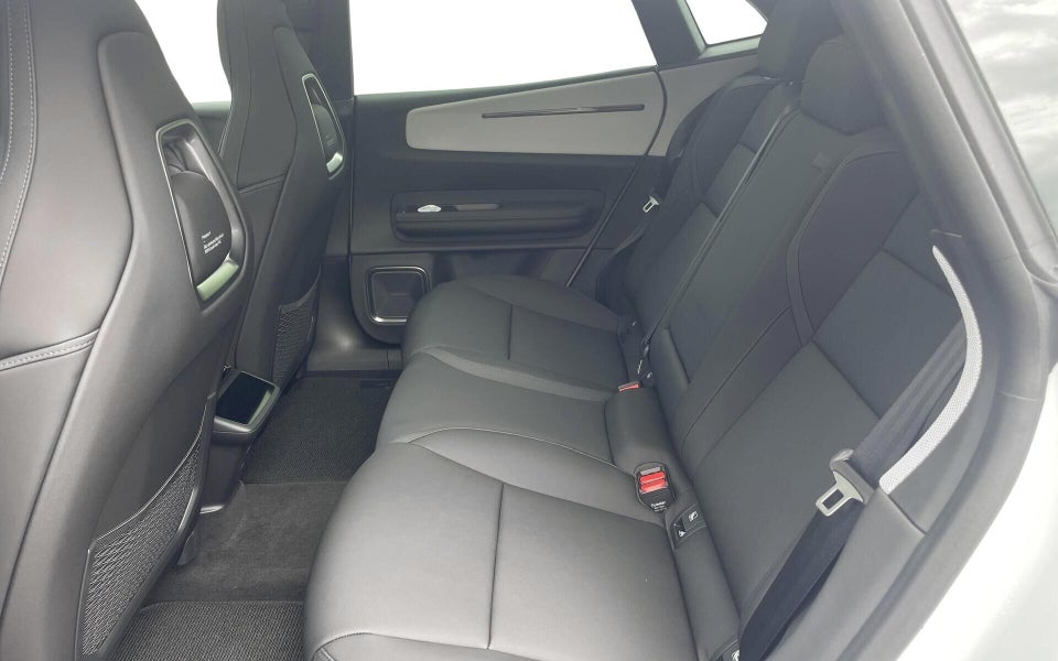 Polestar 4 Long Range Nordic Edition 5d