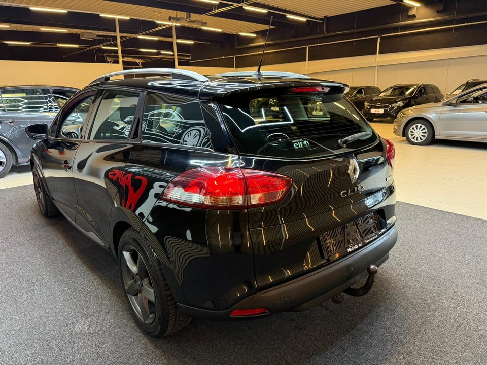 Renault Clio IV 1,5 dCi 90 Limited Sport Tourer 5d