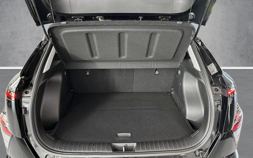 Hyundai Kona 65 EV Essential 5d