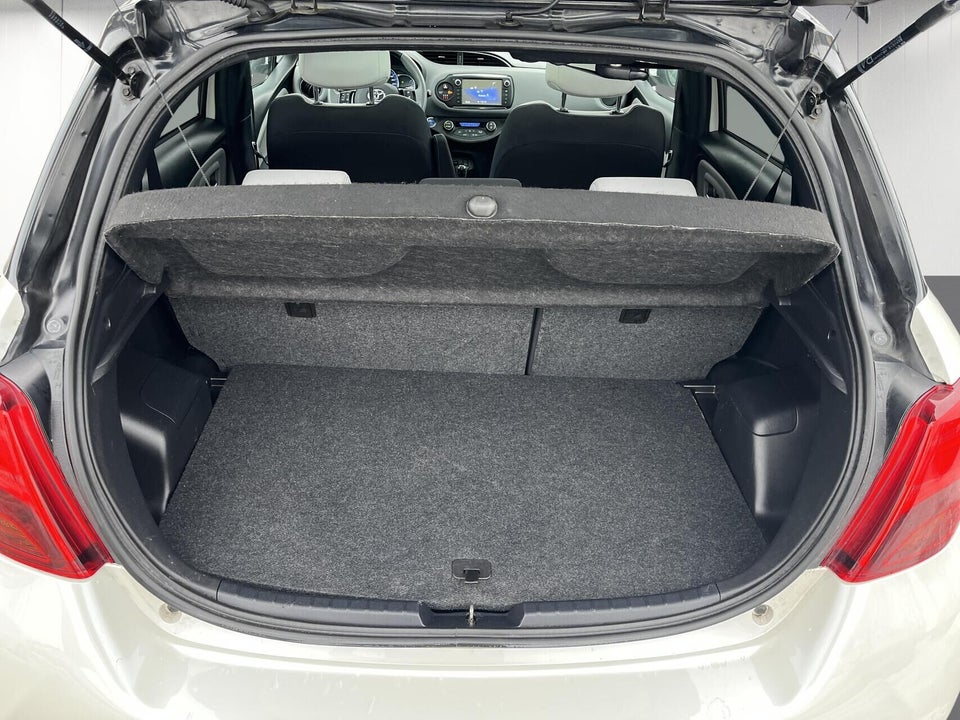 Toyota Yaris 1,5 Hybrid Pure e-CVT 5d