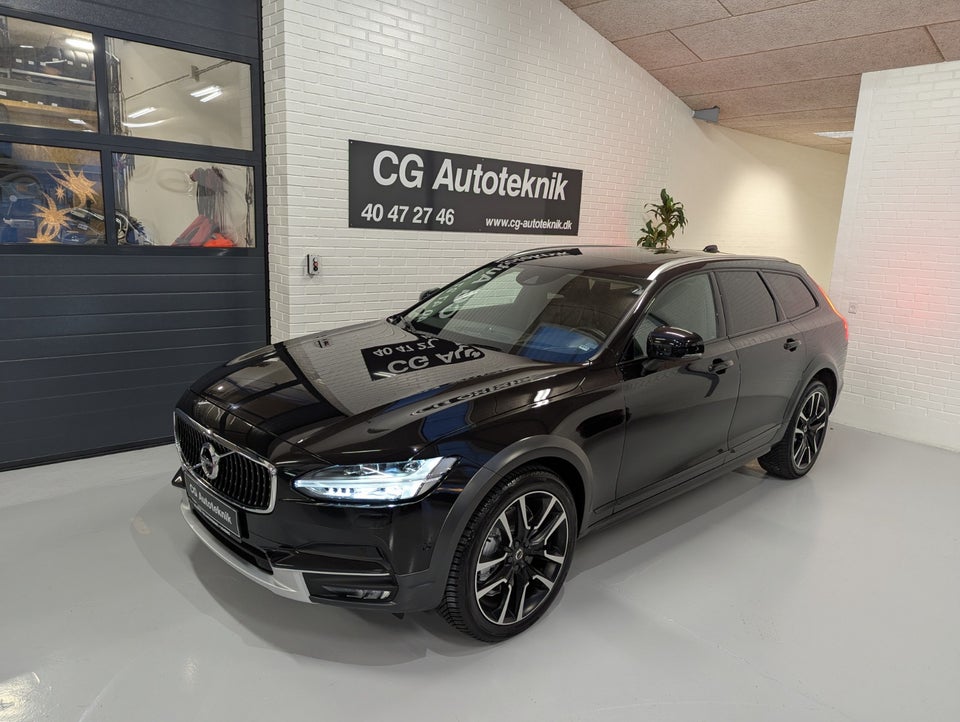 Volvo V90 CC 2,0 D5 235 aut. AWD 5d