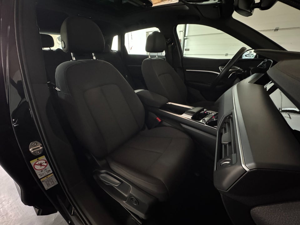 Audi e-tron 55 Prestige quattro 5d