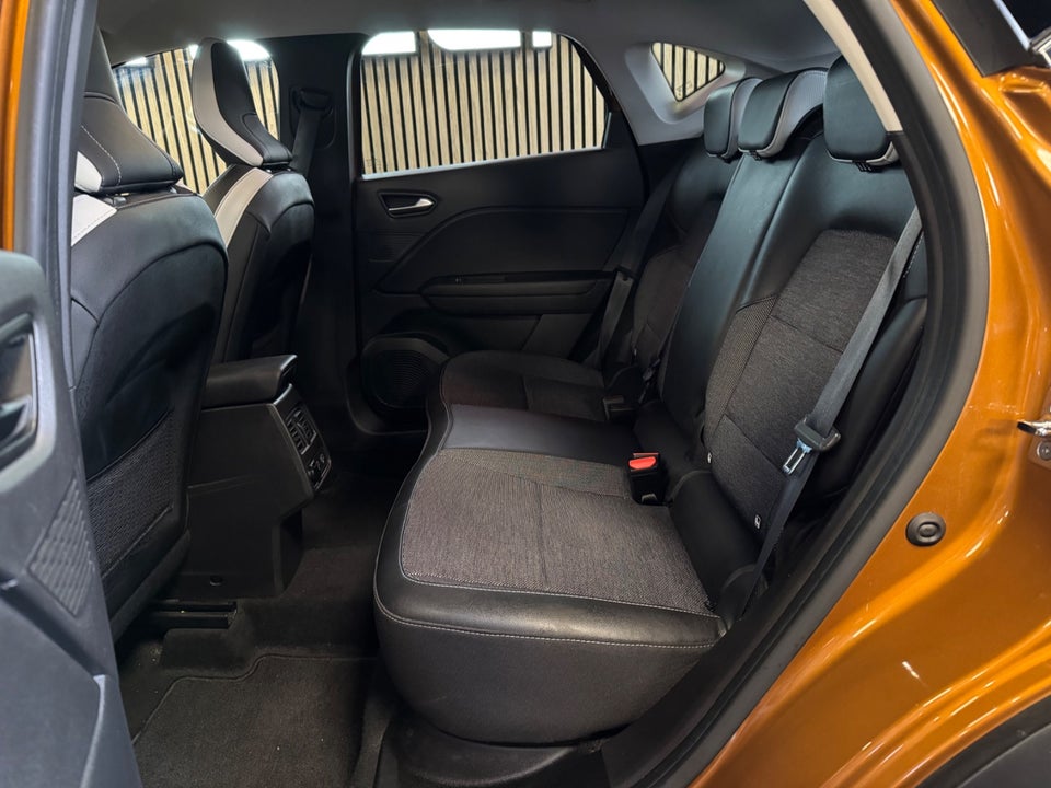 Renault Captur 1,6 E-Tech Intens 5d