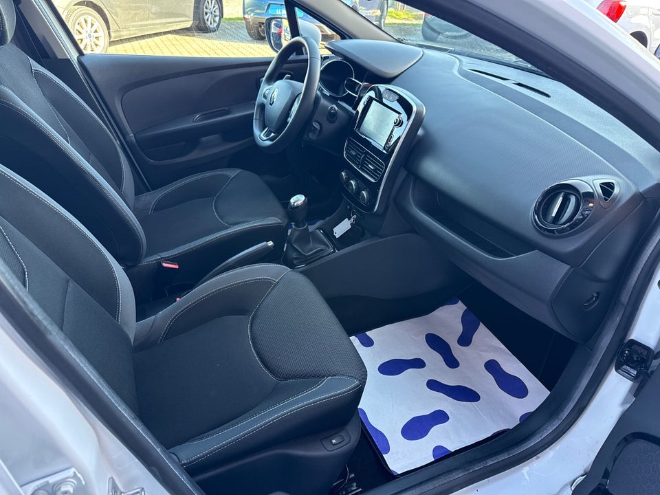 Renault Clio IV 0,9 TCe 90 Zen 5d