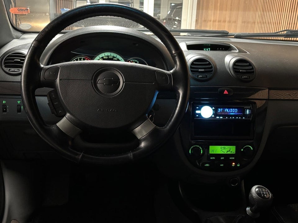 Chevrolet Lacetti 1,6 Classic 5d