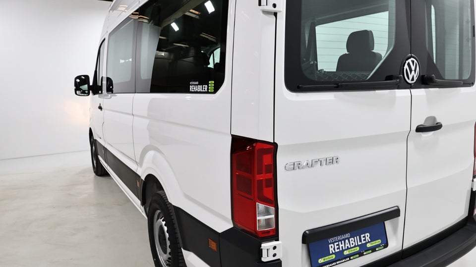VW Crafter 35 2,0 TDi 140 Kombi aut.