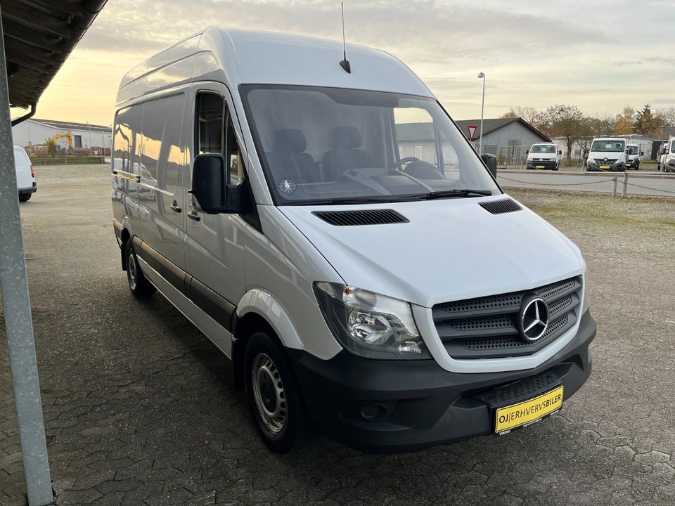 Mercedes Sprinter 316 2,2 CDi R2 Kassevogn 5d