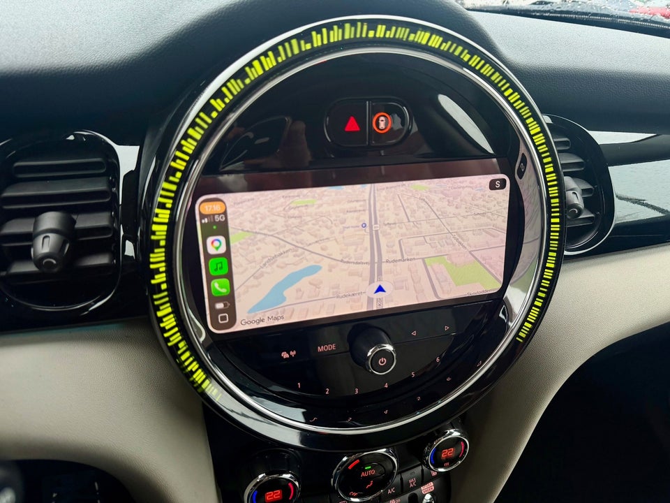 MINI Cooper SE Camden Edition 3d