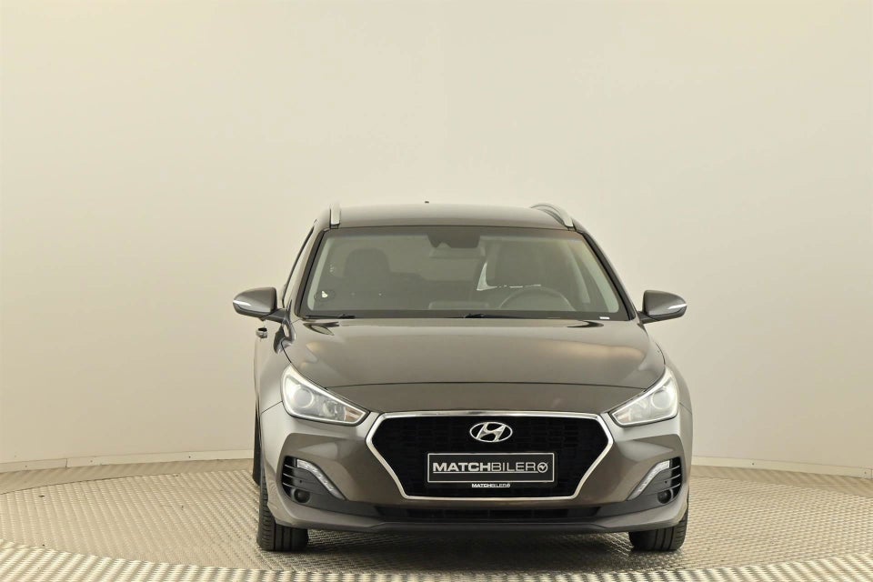 Hyundai i30 1,6 CRDi 115 Trend stc. Van 5d