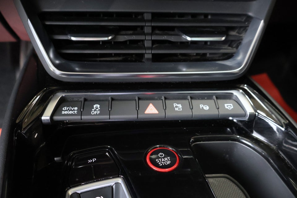 Audi e-tron GT quattro 4d