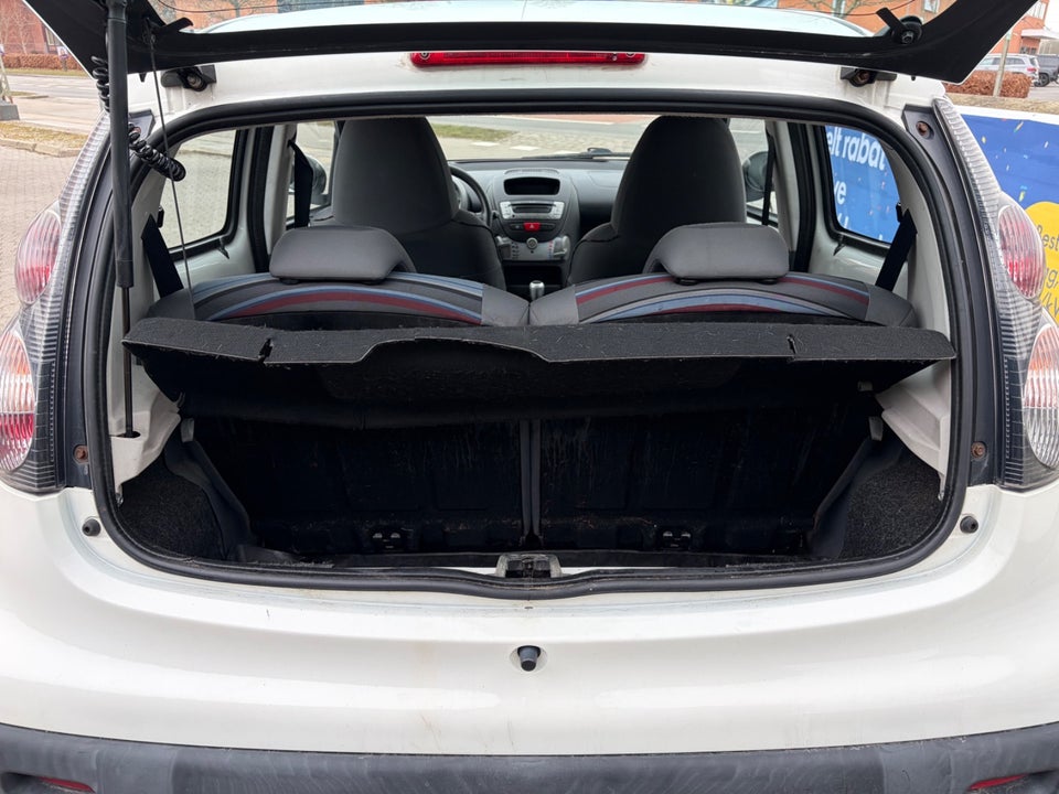 Citroën C1 1,0i  5d