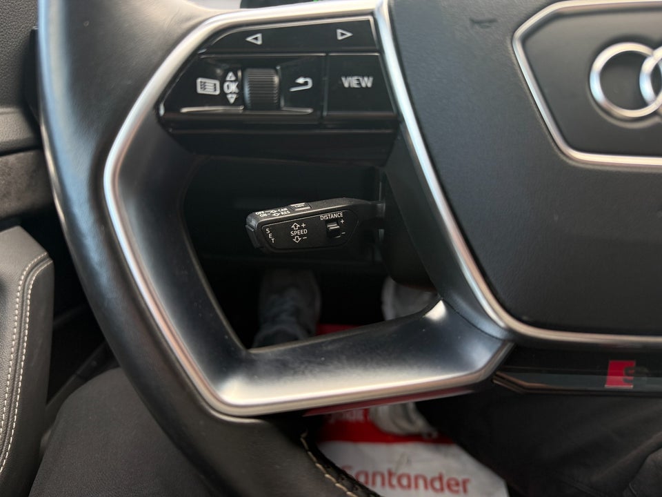 Audi e-tron 55 S-line quattro 5d