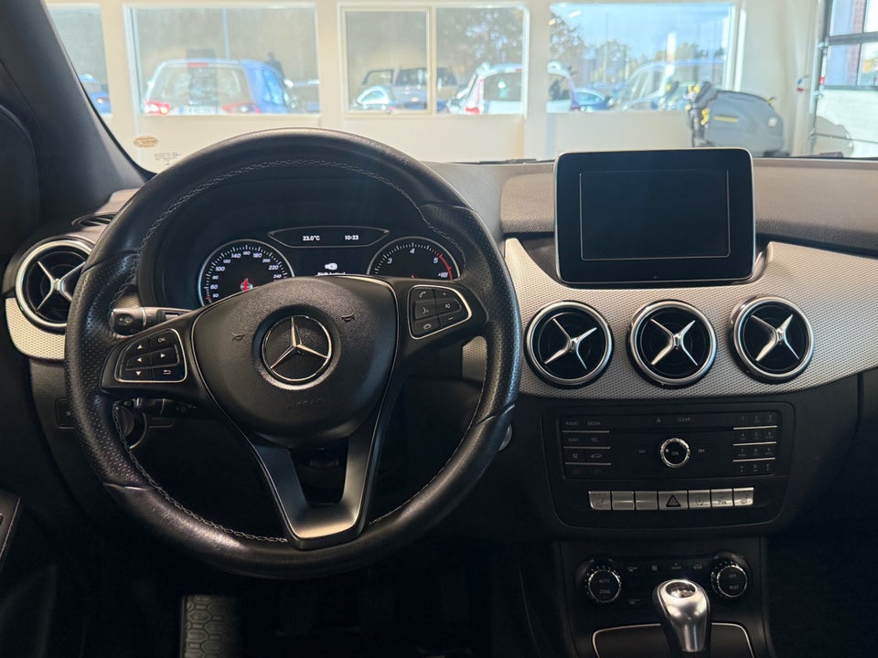 Mercedes B200 d 2,2 Urban 5d