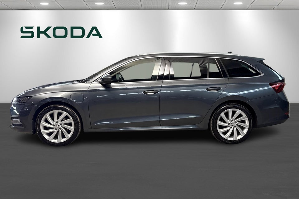 Skoda Octavia 1,4 TSi iV Plus Combi DSG 5d