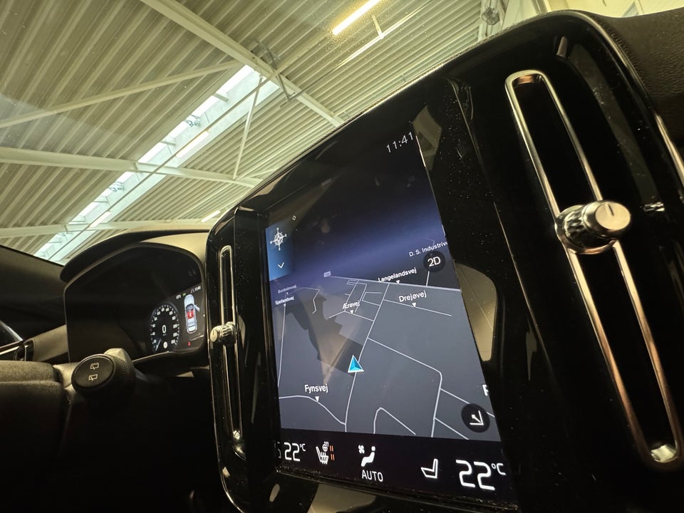 Volvo XC40 1,5 T4 ReCharge R-Design aut. 5d