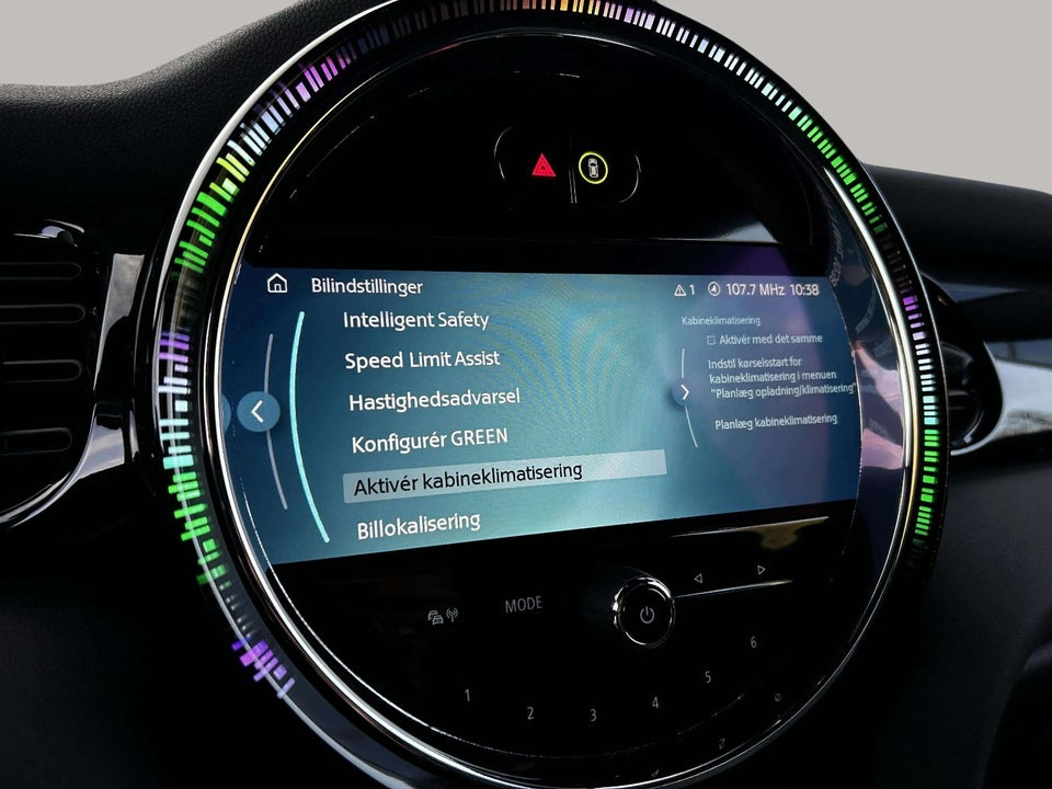 MINI Cooper SE Classic Trim 3d