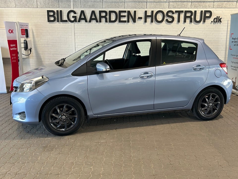 Toyota Yaris 1,3 VVT-i T1 5d