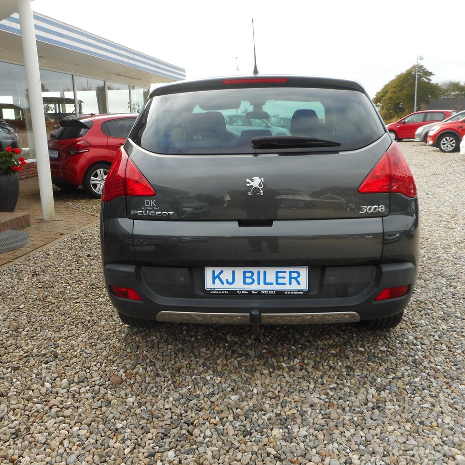 Peugeot 3008 1,6 HDi 112 Active 5d