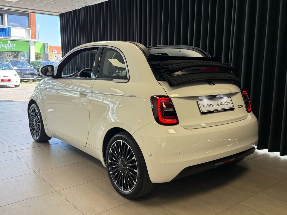 Fiat 500e 42 la Prima by Bocelli Cabrio 2d