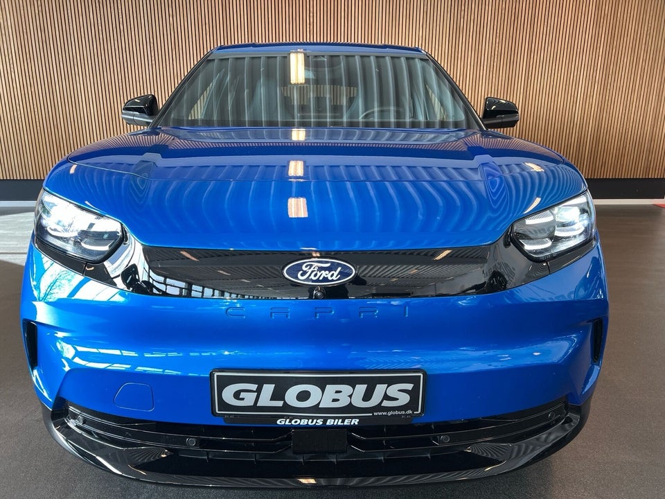 Ford Capri 77 Premium Extended Range 5d