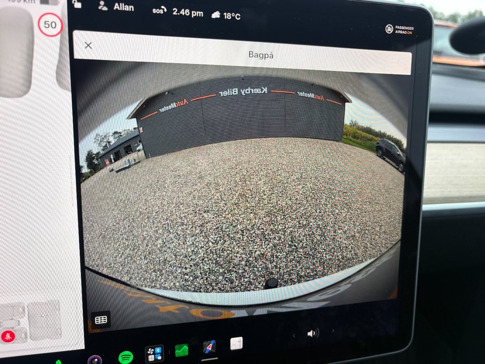 Tesla Model Y RWD 5d