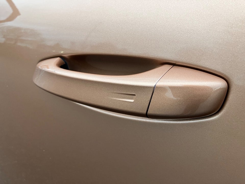 Opel Grandland-e 73 GS Sky 5d