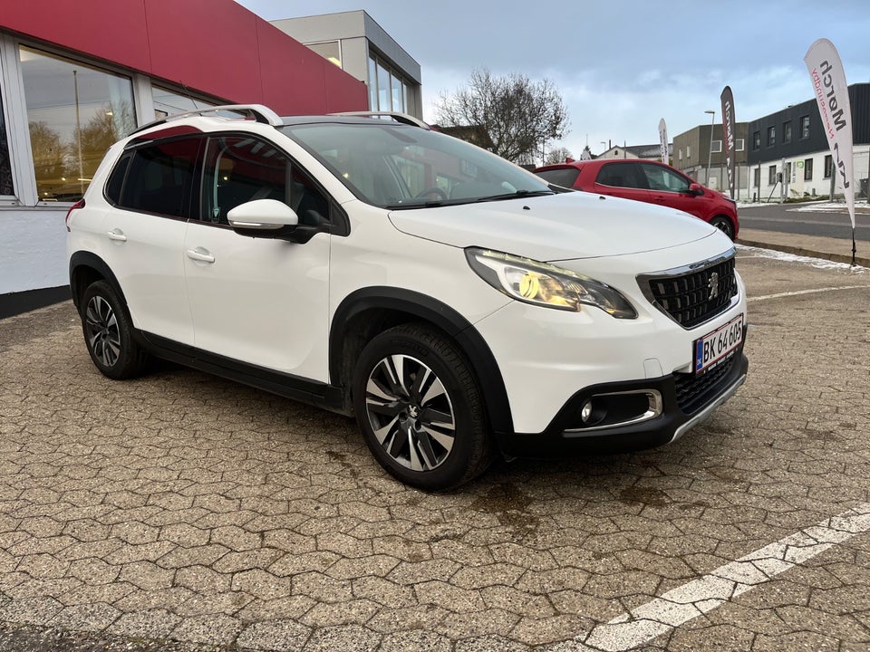 Peugeot 2008 1,6 BlueHDi 100 Desire Sky 5d