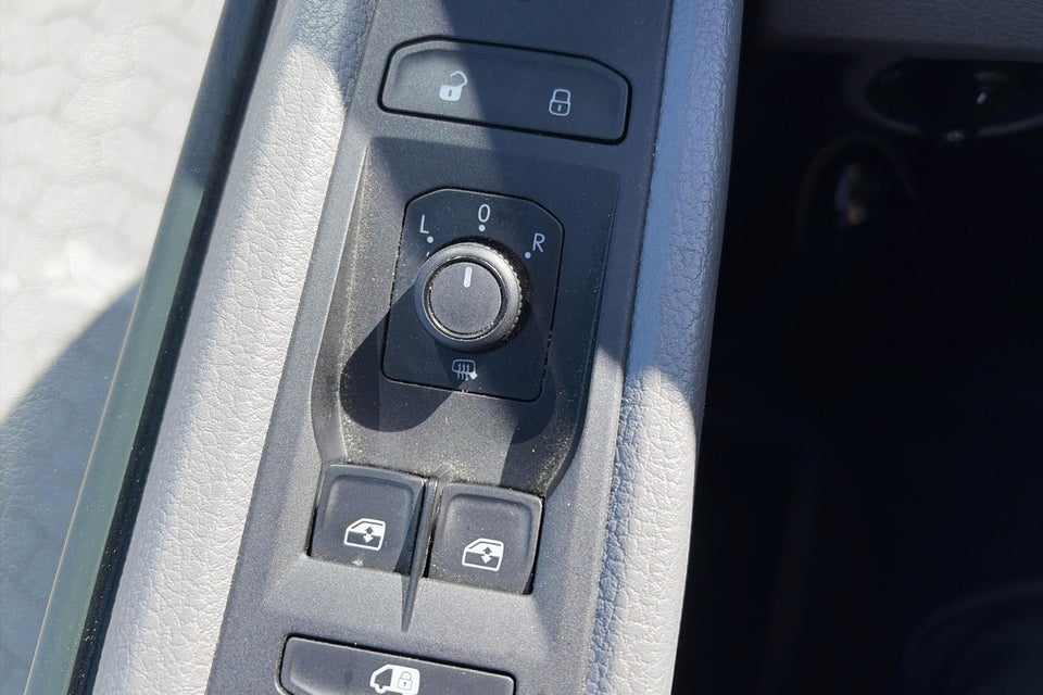 VW Transporter 2,0 TDi 150 Kassevogn DSG lang