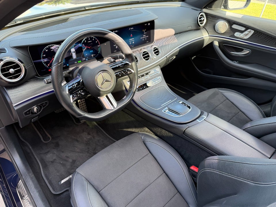 Mercedes E300 de 2,0 AMG Line stc. aut. 4Matic 5d