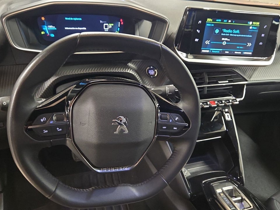 Peugeot e-2008 50 Allure 5d