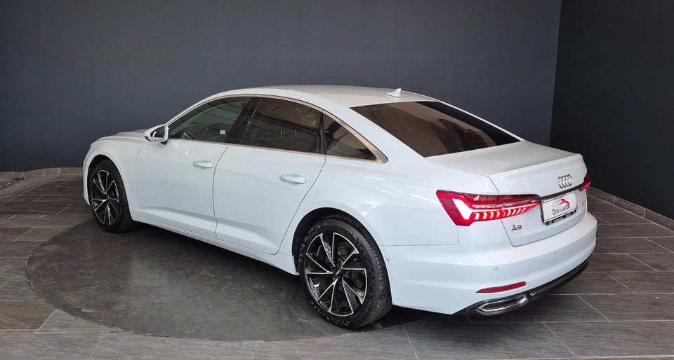 Audi A6 40 TDi Sport Prestige S-tr. 4d