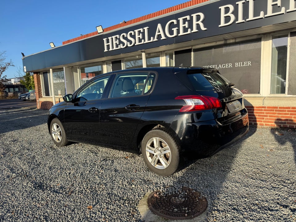 Peugeot 308 1,6 BlueHDi 120 Active 5d