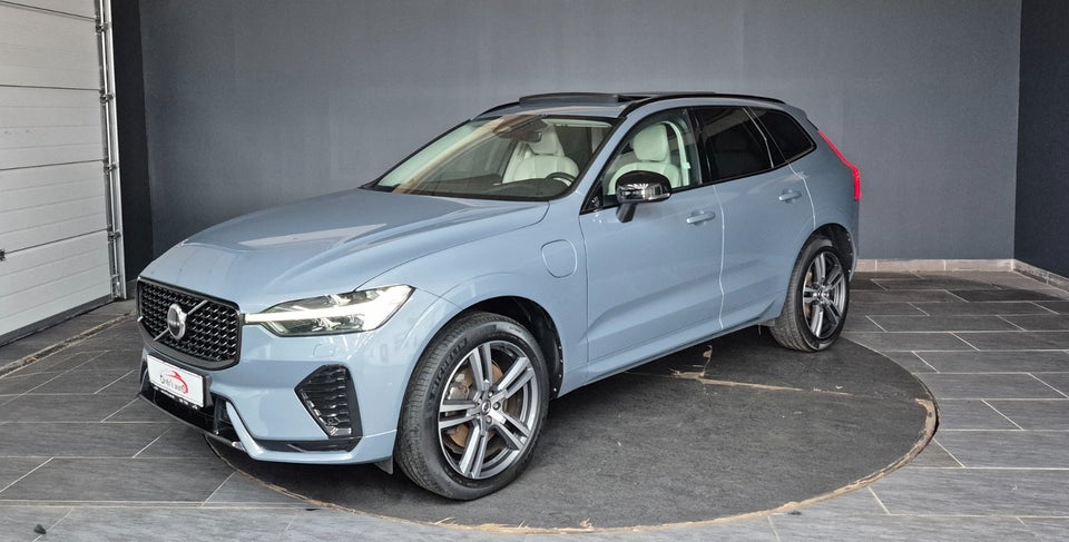 Volvo XC60 2,0 T6 ReCharge Plus Dark aut. AWD 5d