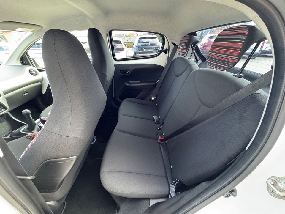 Citroën C1 1,2 PureTech Feel 5d
