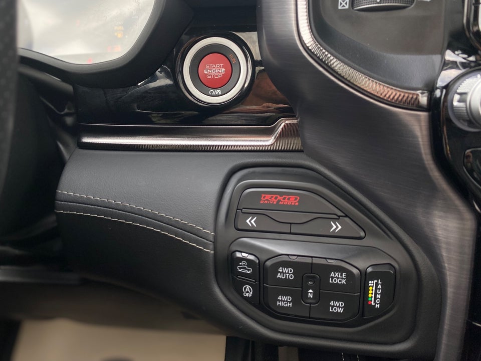 Dodge RAM 1500 3,0 RHO aut. 4d