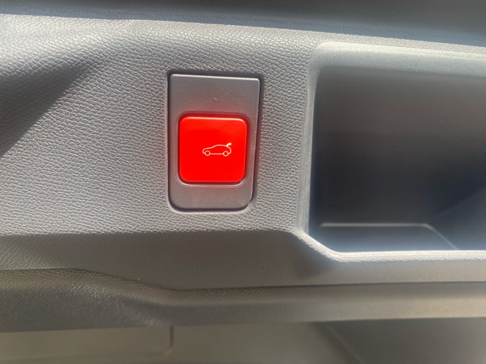 Peugeot e-5008 77 GT Pack 7prs 5d