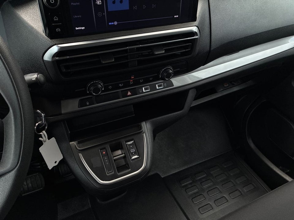 Toyota ProAce Verso 75 Long Combi 9prs