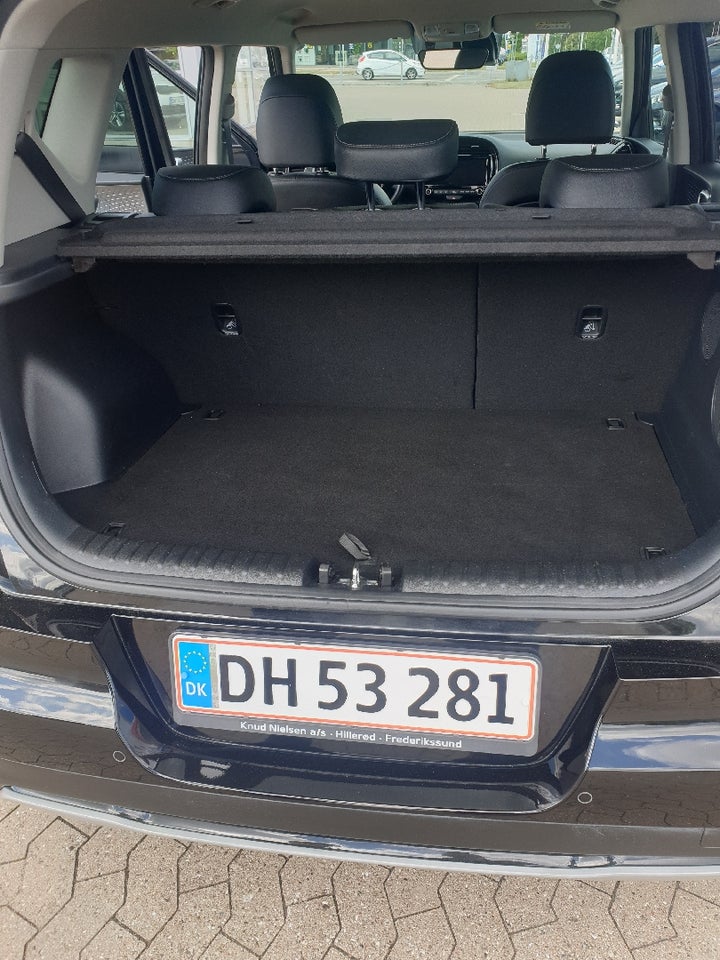 Kia e-Soul 64 Premium Luxury 5d