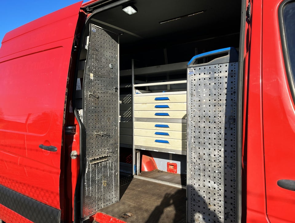 Mercedes Sprinter 316 2,2 CDi R2 Kassevogn 5d